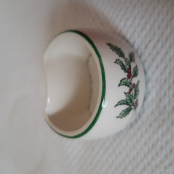 Christmas Nikko Napkin Rings - Picture 3 of 5